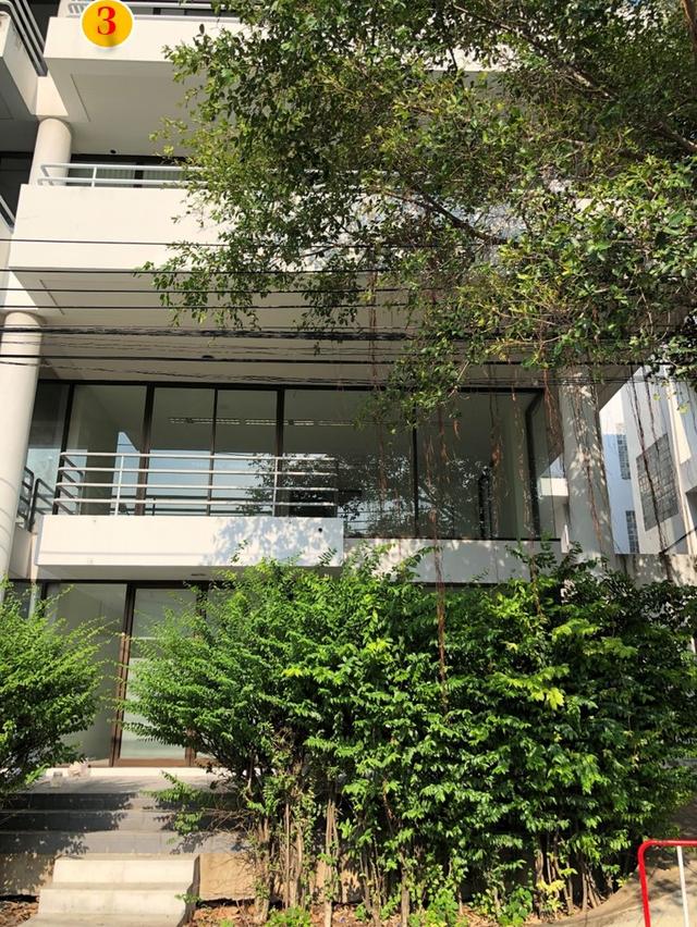 [ราคาพิเศษ] ขายตึก โฮมออฟฟิศ 4 ชั้น ติดMRTศรีนุช สายสีเหลือง ถนนสุขุมวิท 77 อ่อนนุช 62 แยกศรีนครินทร์–อ่อนนุช 5