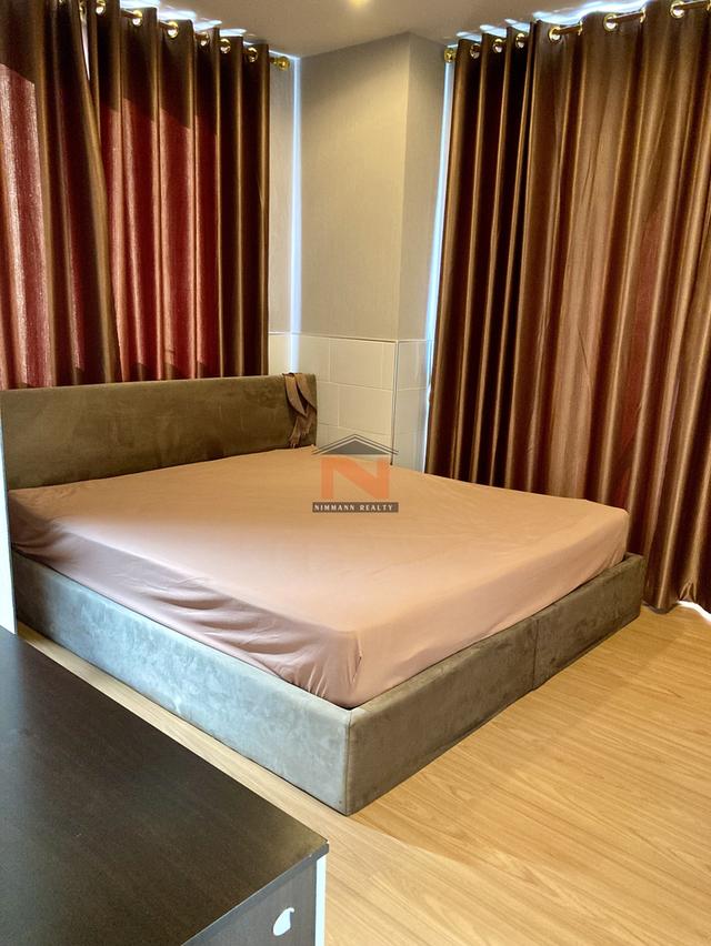 คอนโด เดอะคอมพลีท ราชปรารรภ 4