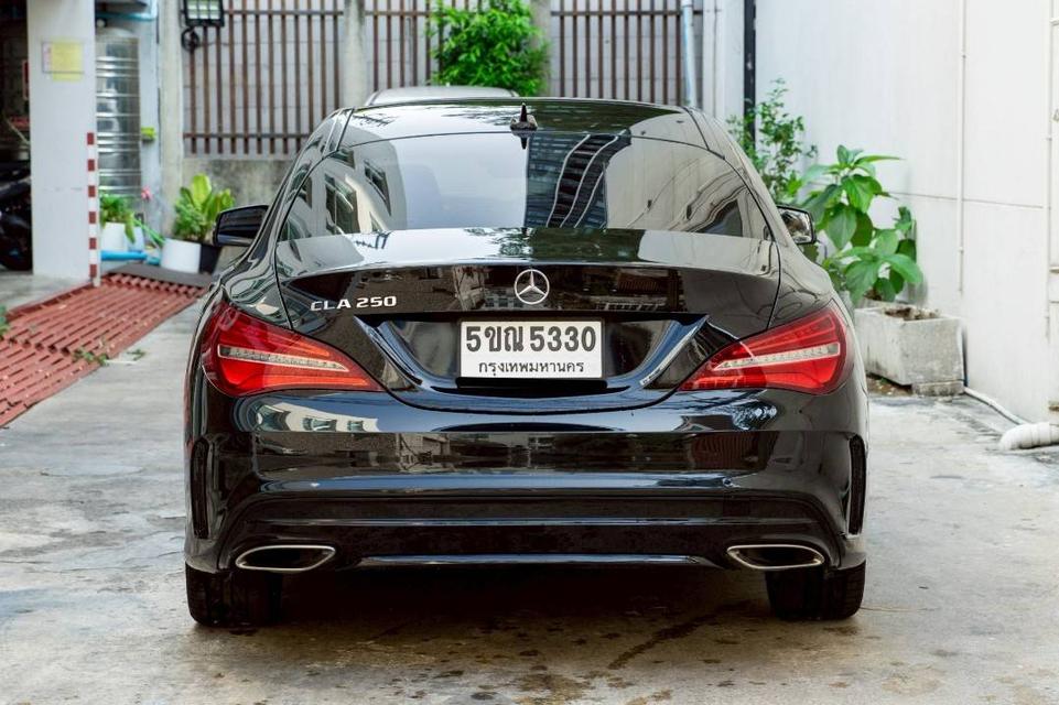 2019 Benz CLA250 AMG " White Art Edition " รูปที่ 3