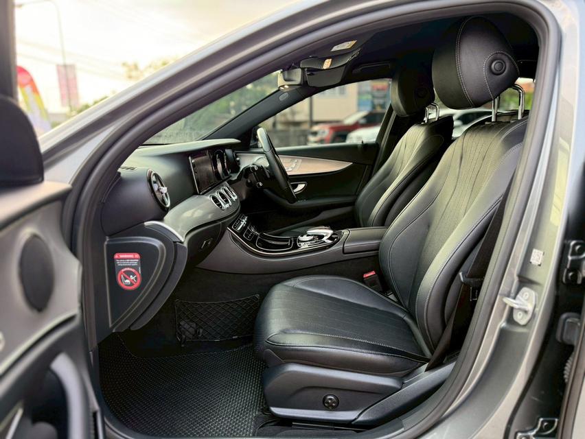 ปี 2018 BENZ E-CLASS, E350e 2.0 AVANTGARDE มือเดียวออกห้าง รูปที่ 6