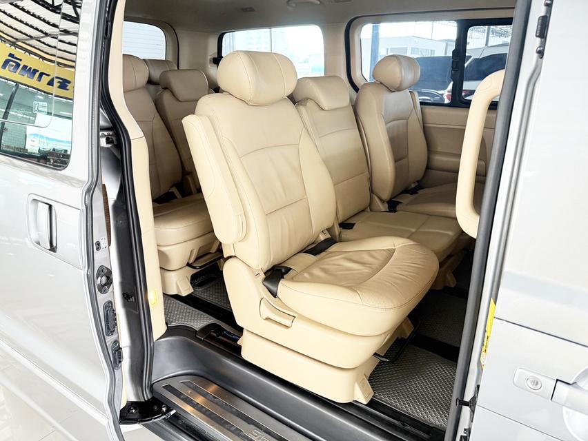 Hyundai H-1 2.5 Deluxe (ปี 2018) Wagon AT 16