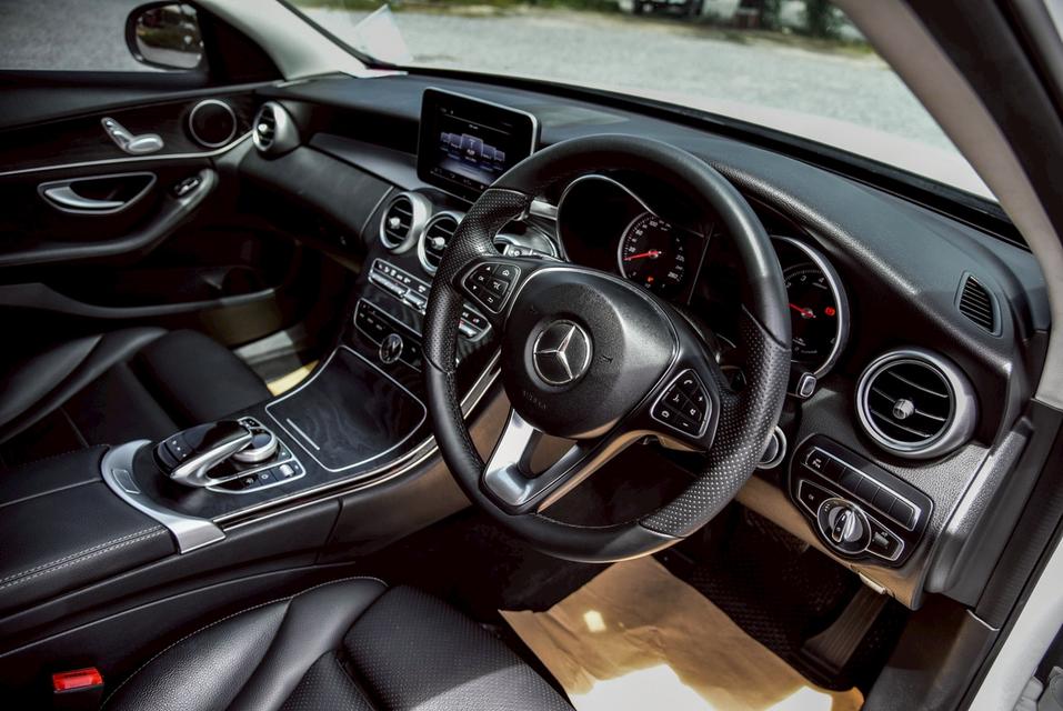 รหัสรถ CBL153 Mercedes-Benz C350e 2.0 Avantgarde AT 2017 8