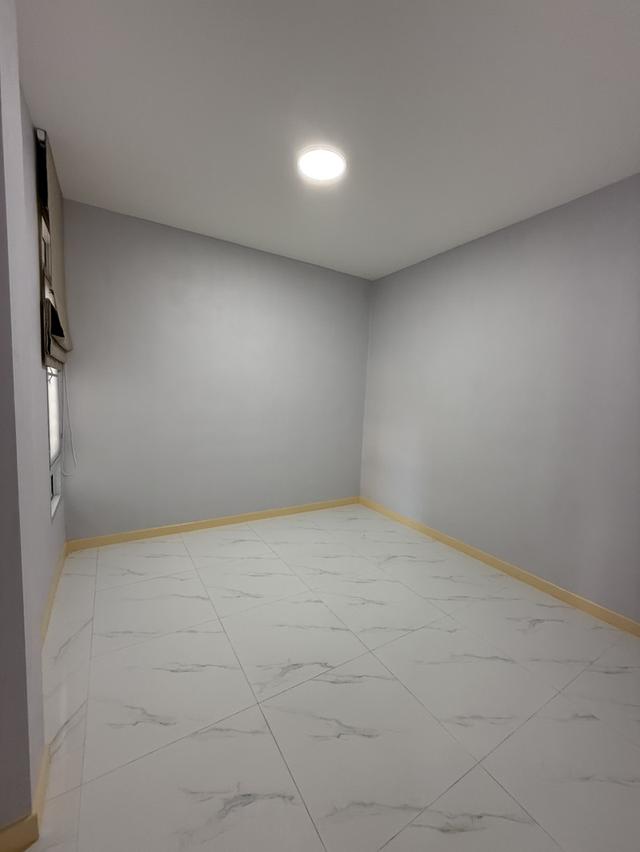 หมู่บ้านนันทวัน 10 เลียบวารี 16