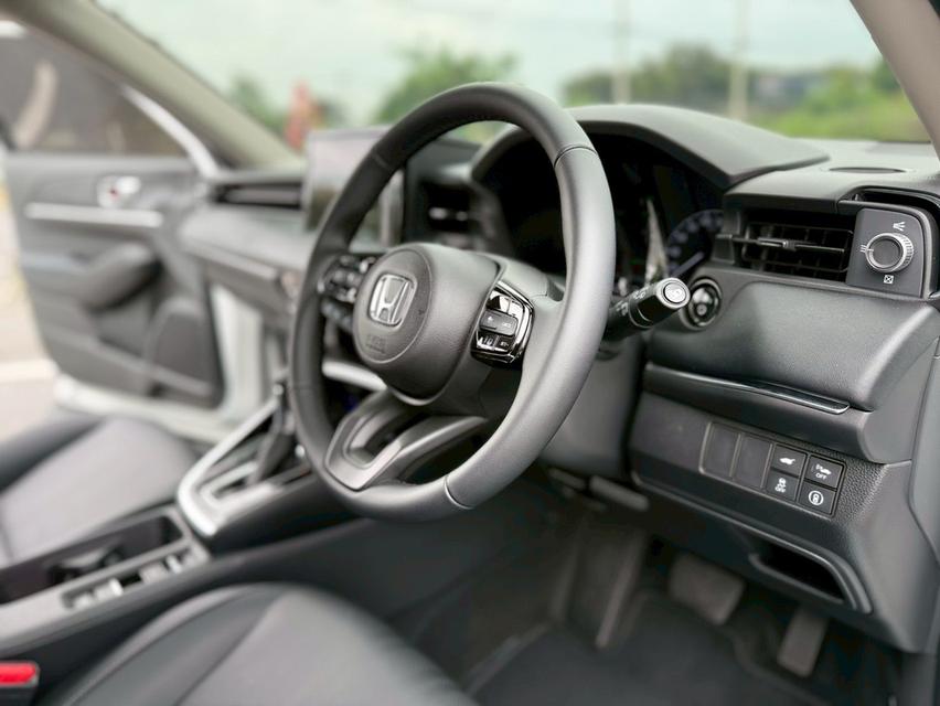 Honda HRV eHEV EL ปี24 สีขาว Premium สวยสุดในรุ่น มือเดียว สภาพป้ายแดง 6