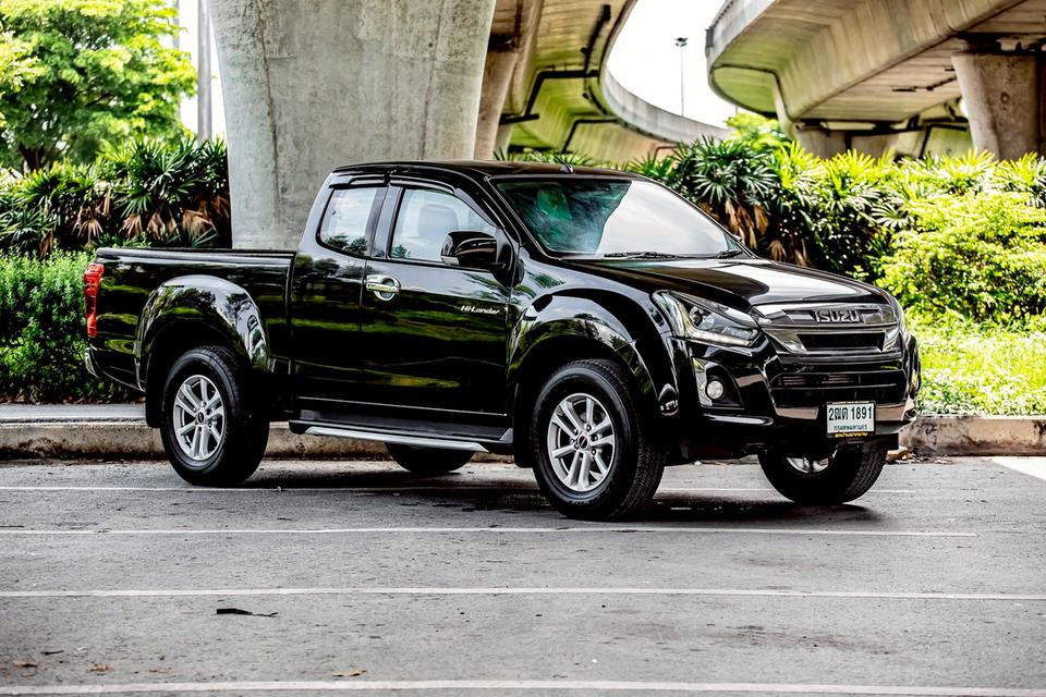 ISUZU D-MAX Hi-lander Cab 1.9 Ddi L ปี 2018 สีเทา มือเดียวป้ายแดง