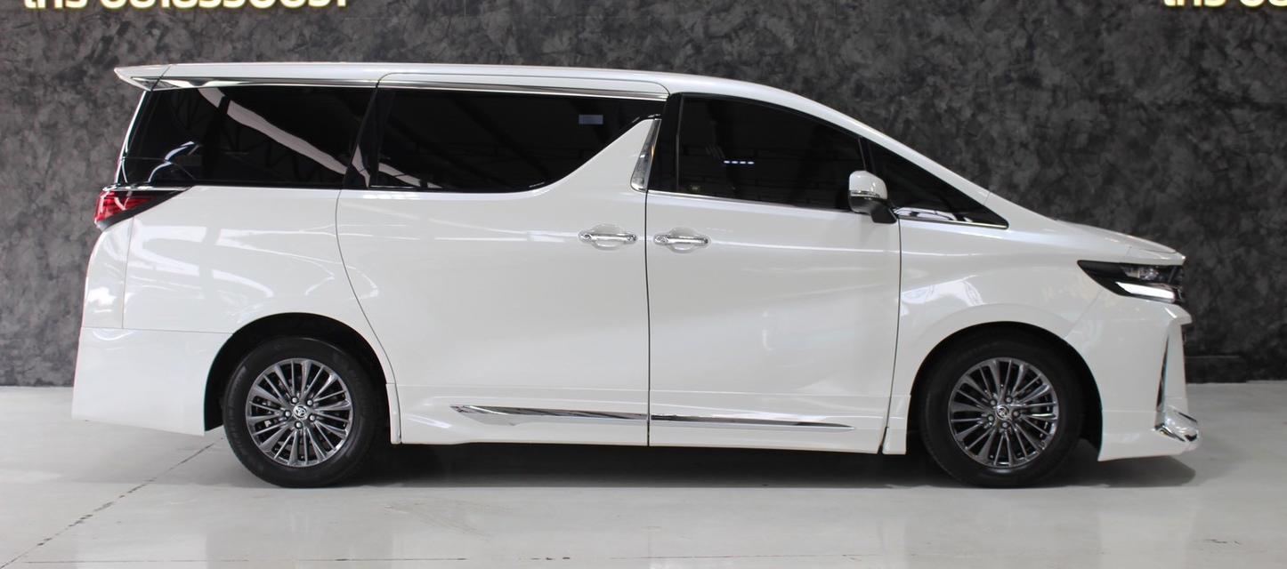 รหัสรถ JRS5462 TOYOTA VELLFIRE 40 Look ปี 2017