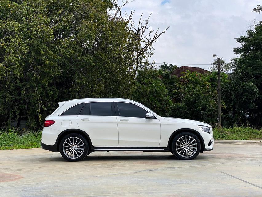 Mercedes-Benz GLC250d 4MATIC AMG Dynamic ปี 2015 เลขไมล์ 77,xxx km. 14