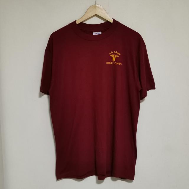 เสื้อยืด​ Hanes (Fifty-Fifty)
