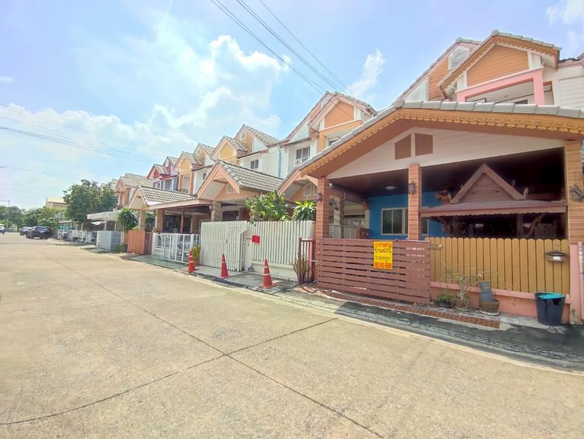 ขายบ้าน 2 ชั้น หมู่บ้านณัฐกานต์ ซอยสายไหม64 ใกล้สายไหม อเวนิว