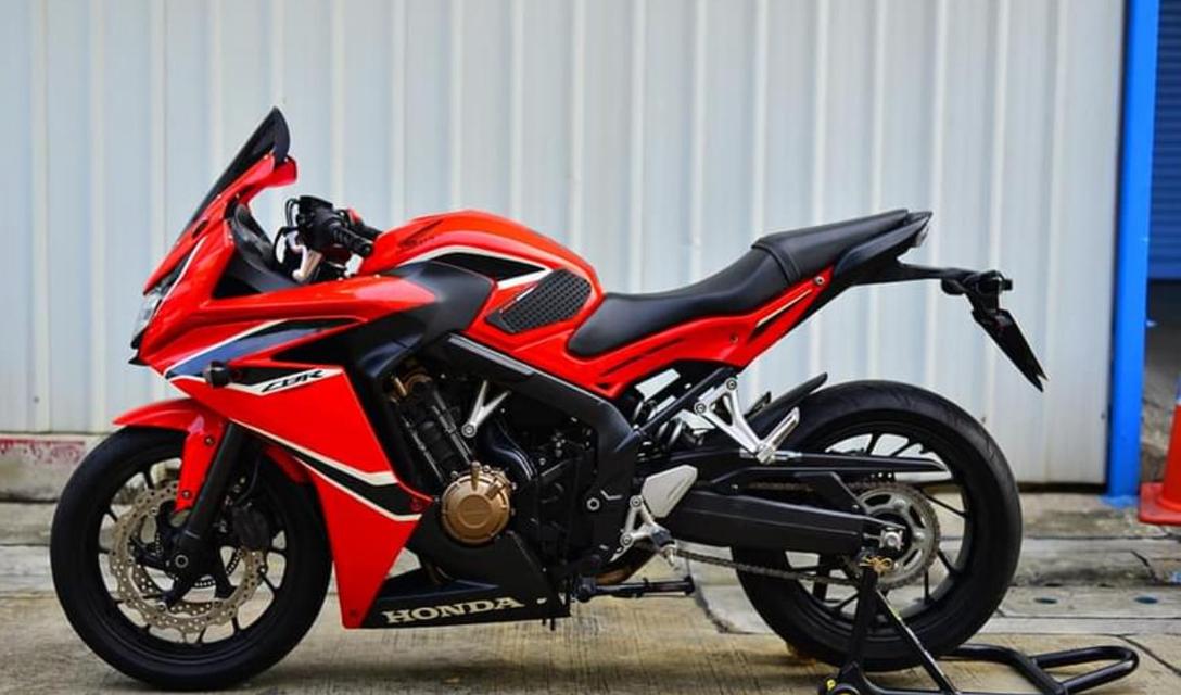 Honda CBR ปี 18 สีแดงสวยสับ 2