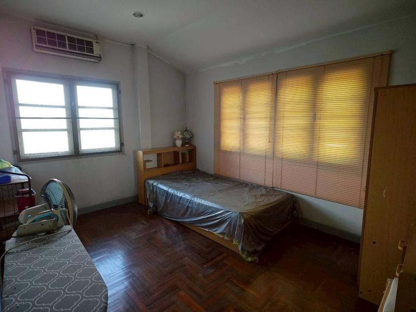 ขายบ้านพร้อมที่ดิน ทำเลดี หมู่บ้านพาราไดซ์การ์เด้นท์ เขตลาดกระบัง จังหวัดกรุงเทพมหานคร 4