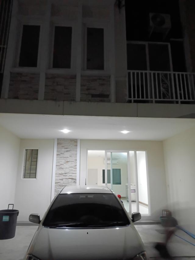 บ้านทาว์เฮ้าส์ พันท้ายนรสิงห์ สมุทรสาคร 8