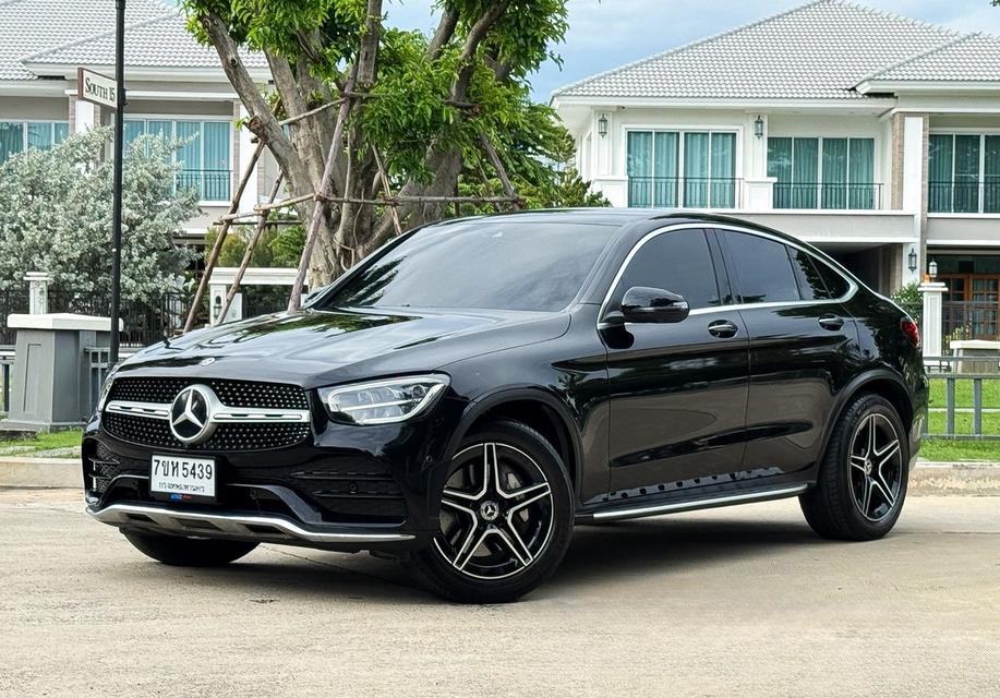 Benz GLC 220d Coupe 4MATIC Facelift ดีเซลล้วน ปี 2020 ใช้งานน้อย 8 หมื่นโล เจ้าของเดียว