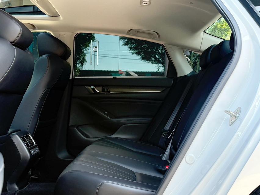 2021 HONDA ACCORD HYBRID TECH รถมือเดียว วิ่งเพียง 33,000 กม สภาพป้ายแดง รถไม่เคยมีอุบัติเหตุครับ 14