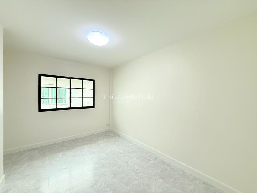 หมู่บ้านอินทราวิว ถ.นิมิตรใหม่ 13