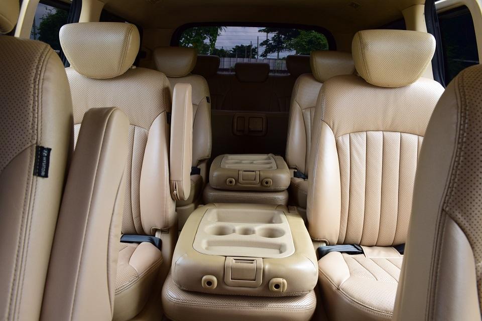 เพียง359000บาท HYUNDAI H-1 ดีลักปี2011 สีดำเบาะหนังแท้ 11ที่นั่งเครื่อง2500ดีเซลTURBO เกียร์ออโต้ เมาติฟังชั่นส์ วิ่ง 142xxxกิโลเมตร โทร 0957401229 รูปที่ 9