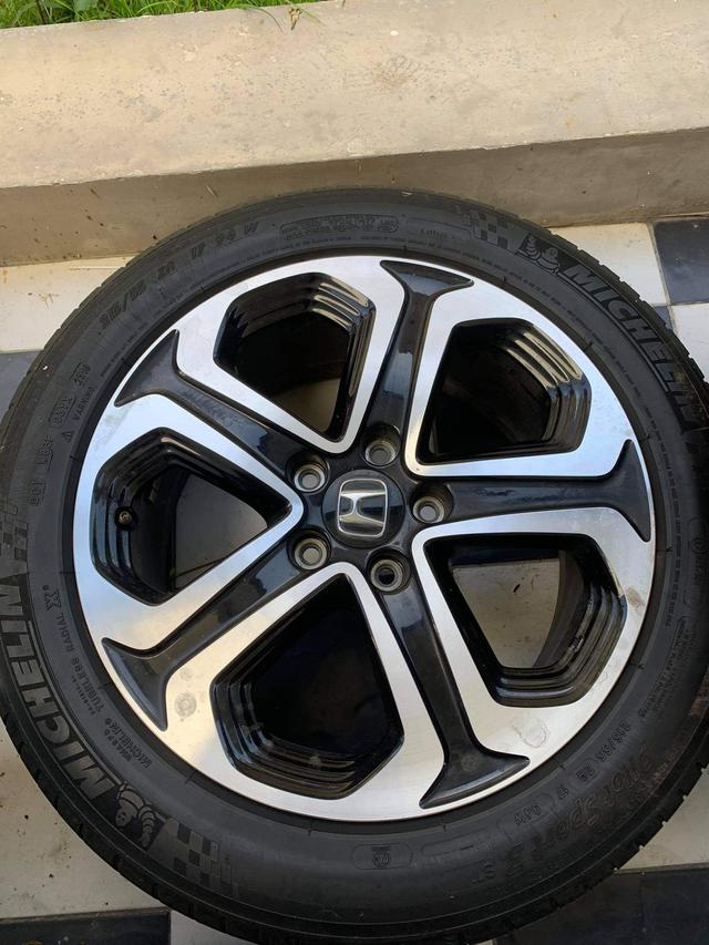 แม็กพร้อมยางHonda HRV แท้จากศูนย์ สภาพ90% 2