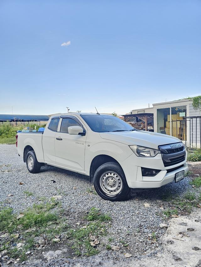 ISUZU D-MAX 1.9 AIRBAG ABS CAB MT 2020