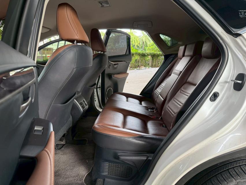 🚗 2016 Lexus NX300h AT รูปที่ 18