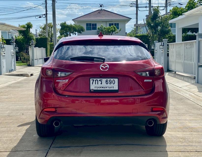 mazda  Mazda 3 2.0 S Sport (mnc) ปีจดทะเบียน 2018 5