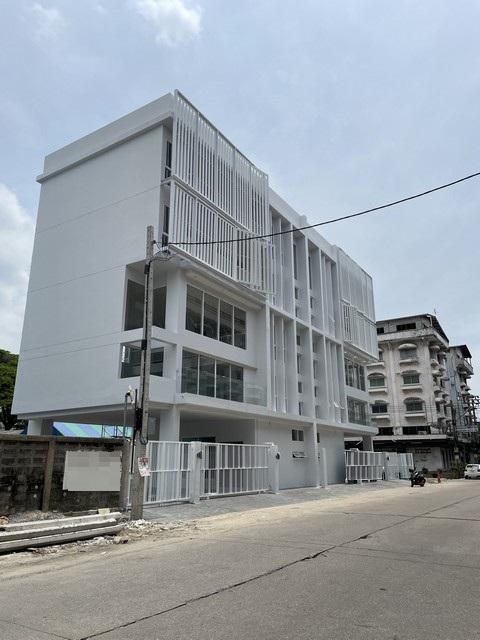 ขายโฮมออฟฟิศสร้างใหม่ 4.5 ชั้น บี-วัน B-ONE ลาดพร้าว-รามคำแหง ลาดพร้าว 130 หรือ รามคำแหง 81 ใกล้ MRT ลาดพร้าว 101 1