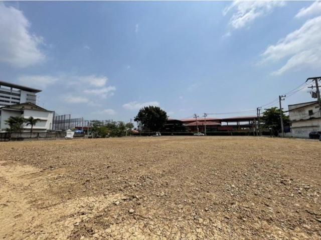 บิ๊กซี อ้อมใหญ่ 4.6 กม..ให้เช่าที่ดินถมแล้ว 2 ไร่ ย่านสามพราน อบต.ท่าตลาด 1.1 กม ใกล้วัดไร่ขิง 800 ม. 3