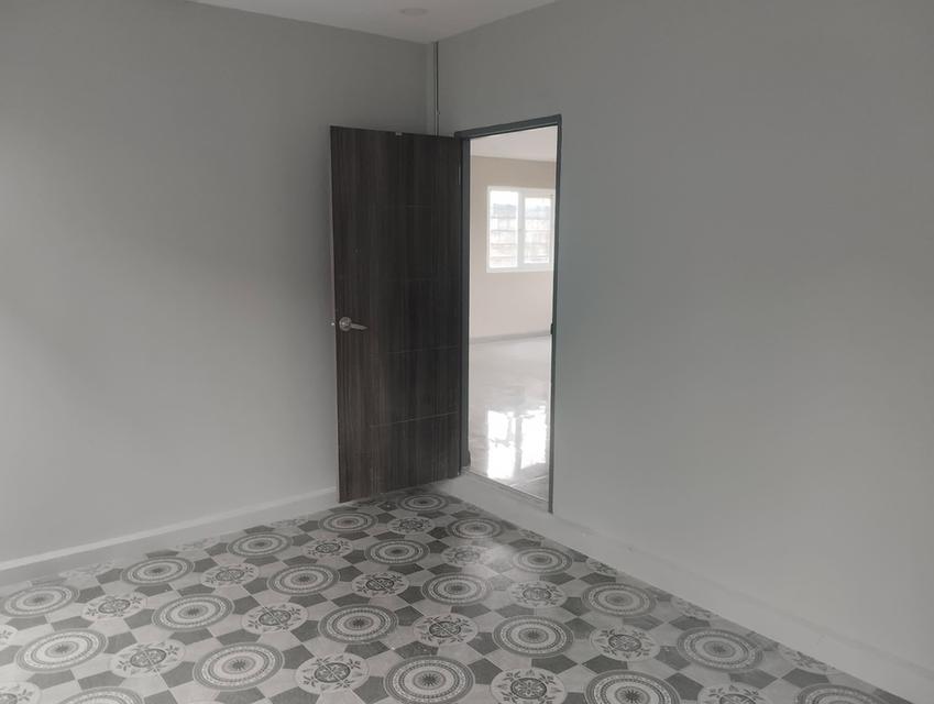 บ้านสวย Renovate ใหม่ทั้งหลัง เนื้อที่ขนาดใหญ่ 113.4 ตารางวา ราคาพิเศษ 5,680,000 บาท 9