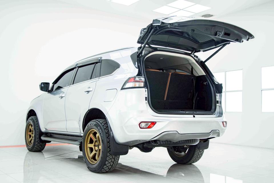 ð ISUZU MU-X 3.0 ULTIMATE 2WD AT āļāļĩ 2021 āļĢāļđāļāļāļĩāđ 5