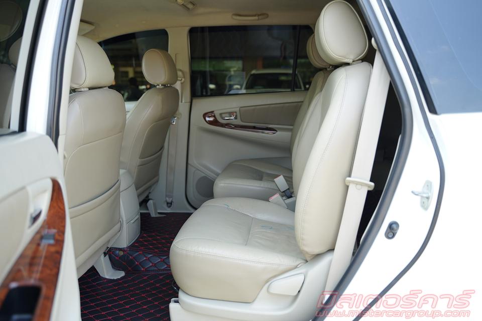 2014 TOYOTA INNOVA 2.0 V   ( 8570 ) 10