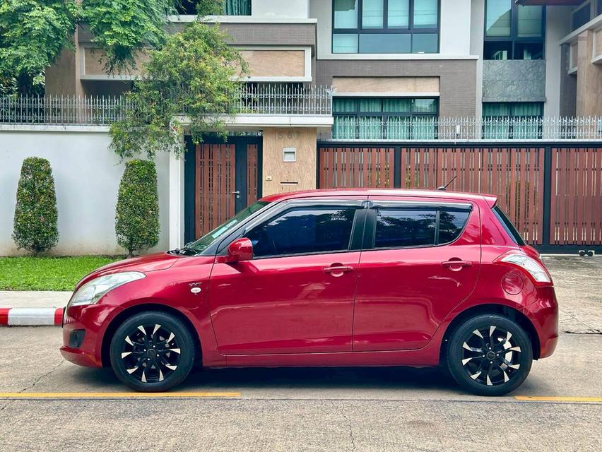 Suzuki Swift GL 1.25L CVT สีแดง ปี 2015 (แท้)