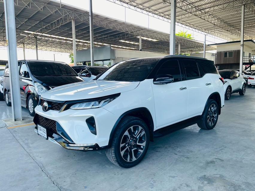Toyota Fortuner 2.4 Legender 4WD ปี 23แท้ มือแรก 7หมื่นโลแท้
