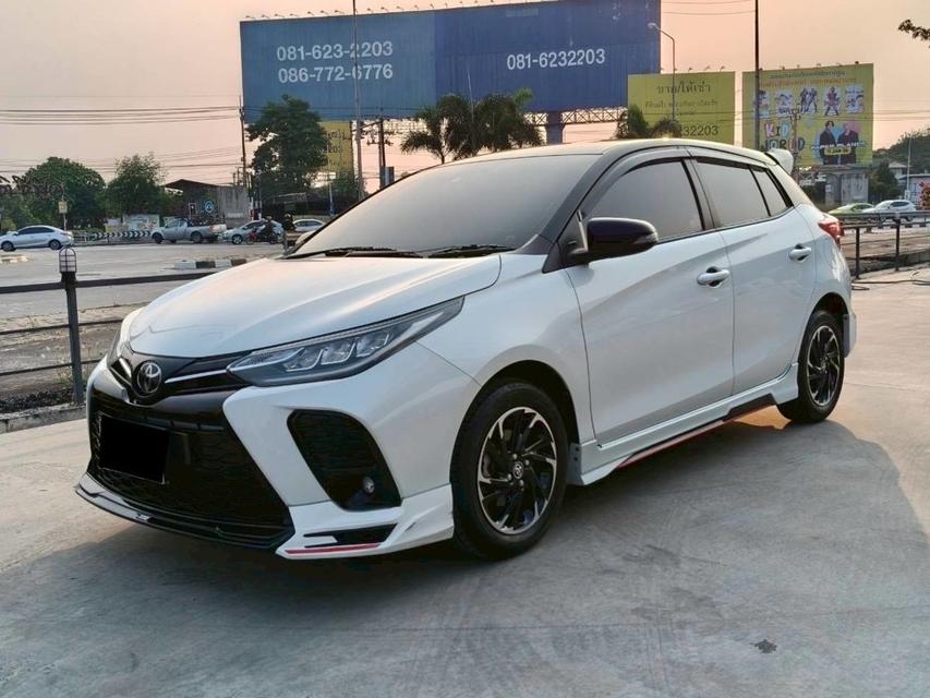 TOYOTA YARIS 1.2 Sport Premium (5 ประตู) ปี 2022💰 ราคาพิเศษเพียง 428,000 บาท เท่านั้น! 🔥