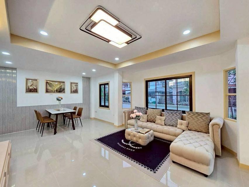 บ้านมือสองรีโนเวท 6 ห้องนอน บางบัวทอง 9