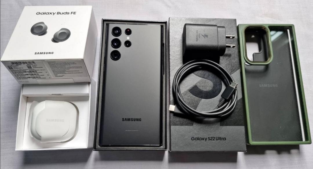 Samsung Galaxy S22 Ultra 5G 