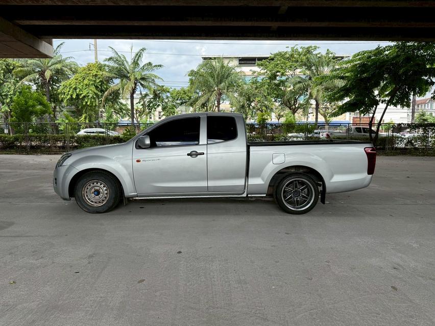 ขายรถ Isuzu D-max 2.5 Ddi  space cab ปี 2013 สีเทา เกียร์ธรรมดา 7