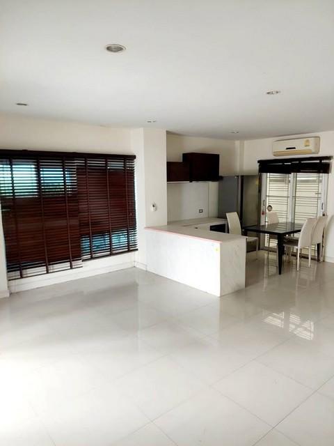 PP457 ขายทาวน์เฮ้าส์ 2 ชั้น โครงการ เนอวานา คลัสเตอร์ รามคำแหง 6