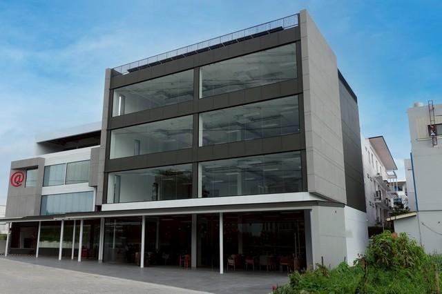 ให้เช่า สำนักงาน สร้างใหม่ 4 ชั้น อาคาร พัฒนาการ 31 พื้นที่รวม 872.68 ตร.ม. แบ่งเช่าเป็นชั้นได้ มีลิฟต์ 11