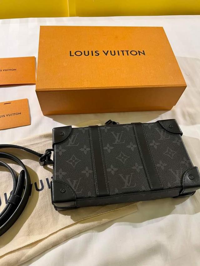 กระเป๋า Louis Vuitton Soft Trunk Wallet  3