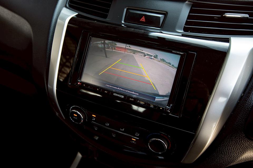 NISSAN NAVARA NP300 CALIBRE 2.5 EL DOUBLE CAB ปี 2017 เกียร์ Auto สีดำ รูปที่ 17