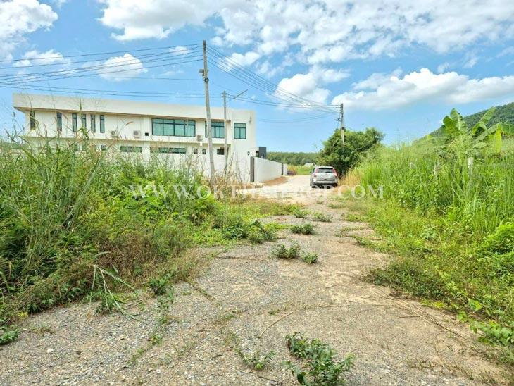 ที่ดินบางเสร่ ใกล้ถนนหมายเลข 332 อ.สัตหีบ จ.ชลบุรี 12