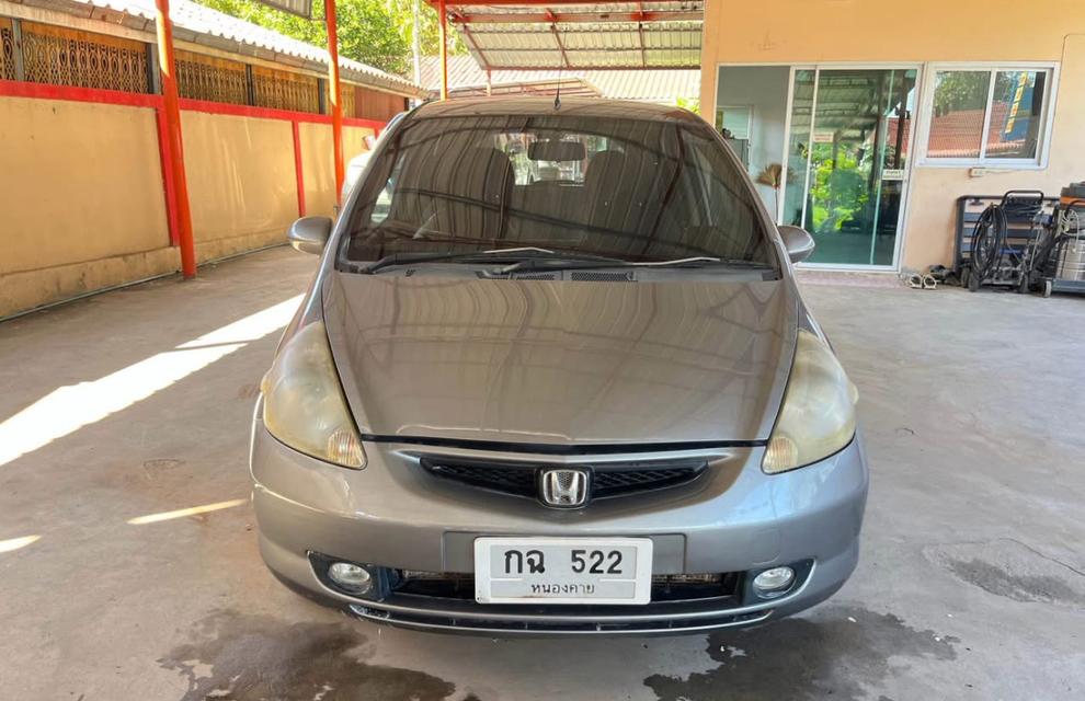 Honda Jazz ปี 2004 สีเทา