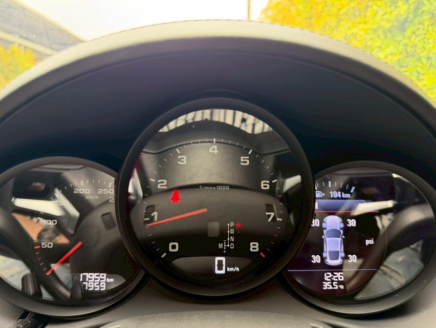 Porsche Cayman 718 ปี2019 สี gt silver metallic