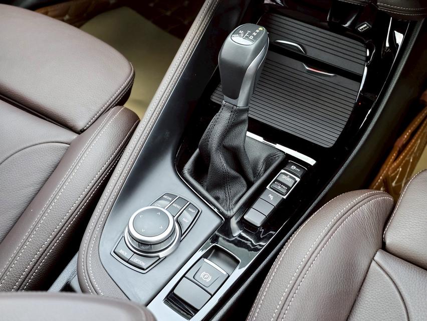 รหัสรถ CBLX8238 ✨ BMW X1 sDrive20d F48 LCI ปี 2020 (จด 2023) 17