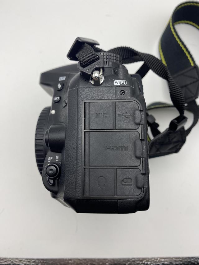 Nikon D7200 (Body) 4