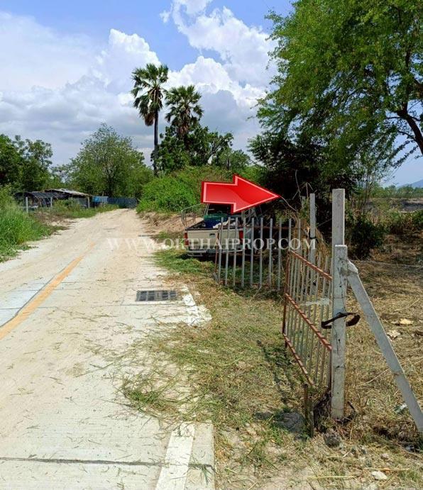 ที่ดินพานทองใกล้ดูโฮม ถ.ศุขประยูร ต.หนองตำลึง อ.พานทอง จ.ชลบุรี 1
