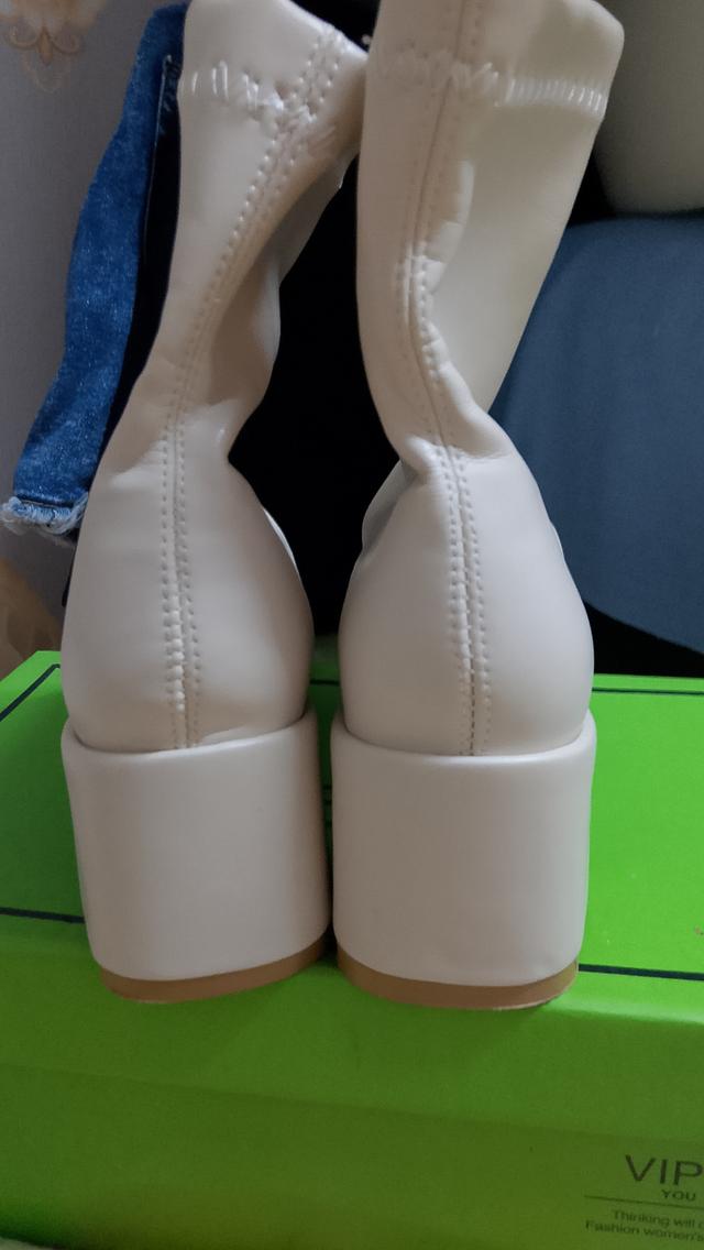รองเท้าซื้อมาไม่ได้ใส่ 3
