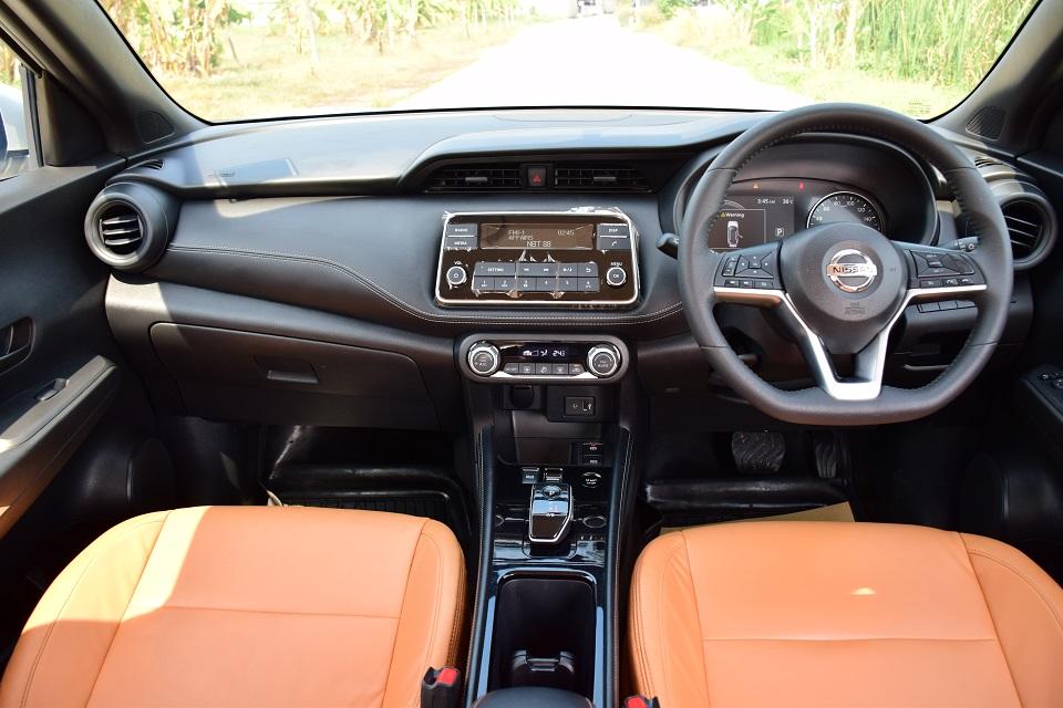 รถใหม่สภาพป้ายแดง / ฟรีดาวน์ปี2023 / NISSAN คลิก E-POWER วิ่ง52xxx โล ประหยัดสุดๆ พุตสต๊าท เบาะหนังแท้กว้างมากๆ  ยางปี2025 โทร0957401229  ไอดีไล UTBP รูปที่ 8