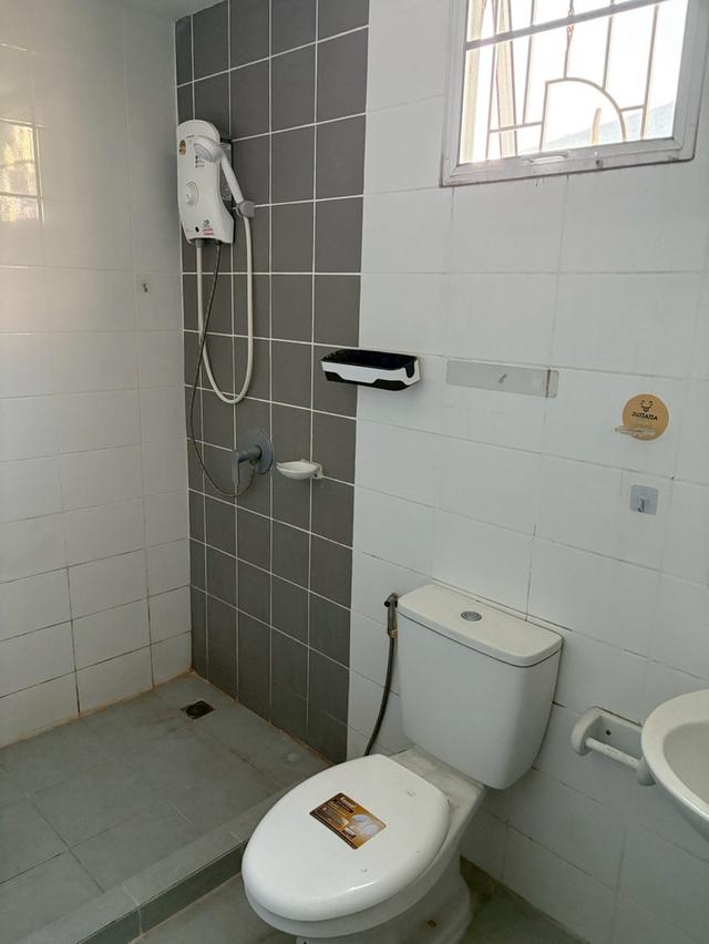 ขายทาวน์เฮ้าส์ 2 ชั้น หมู่บ้านอารียา เดอะคัลเลอร์ส พรีเมี่ยม บางบัวทอง 11