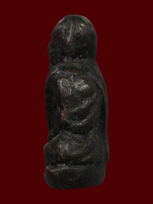 รูปหล่อหลวงพ่อยอด วัดหนองปลาหมอ จังหวัดสระบุรี รูปที่ 3