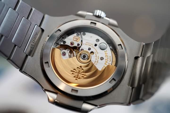 Patek Philippe Nautilus 2